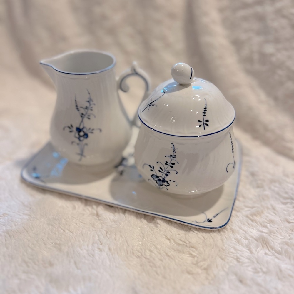 Villeroy & Boch Vieux Luxembourg Cream and Sugar Set